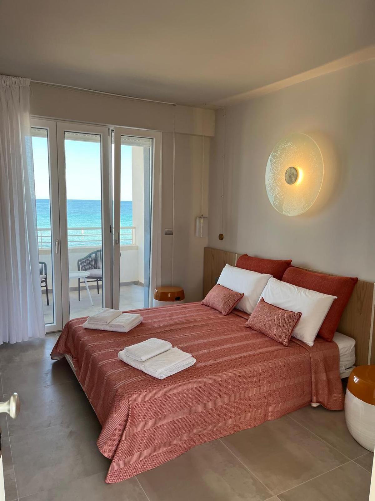 Bahiamar Hotell Torre Lapillo Exteriör bild